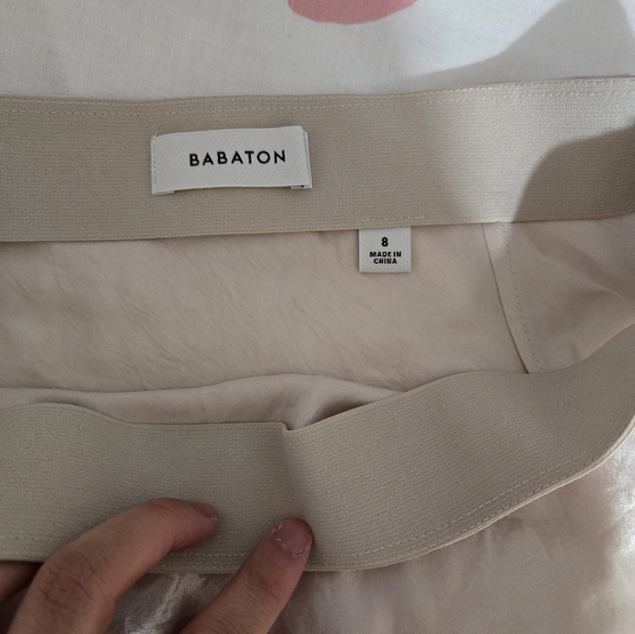 *nwt* aritzia babaton satin mini skirt - Picture 4 of 4